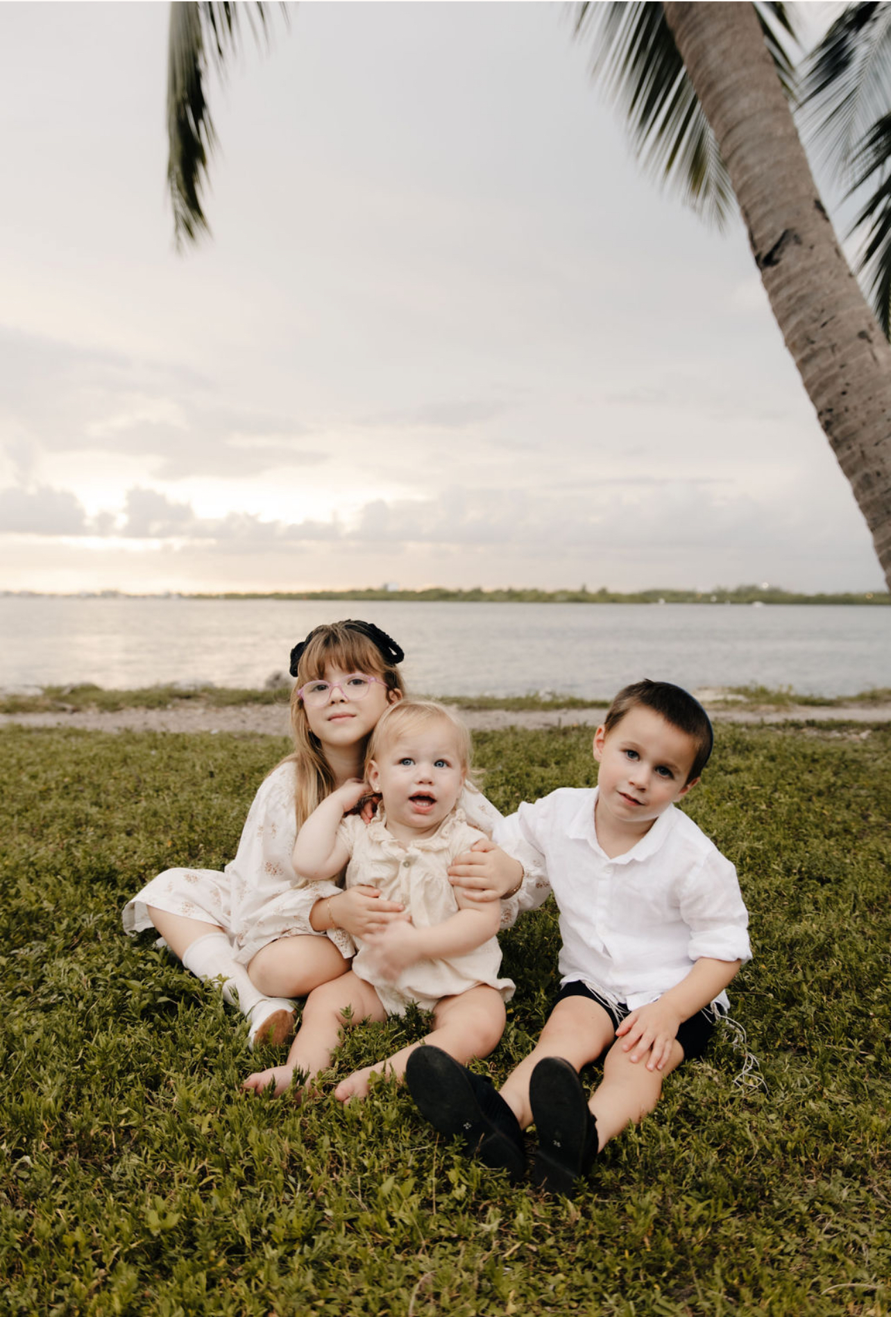 Katz kids by the lakes